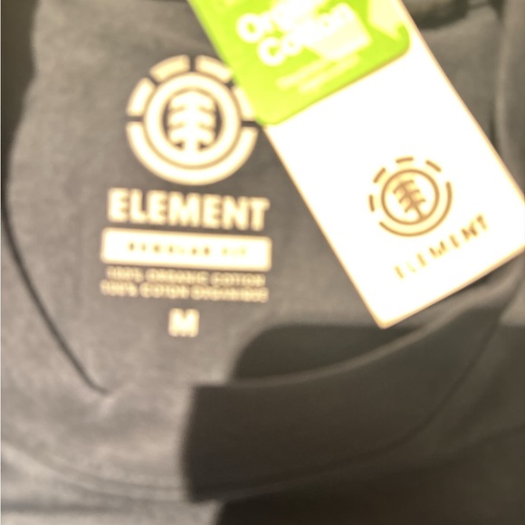 Element Skate Co. T-Shirt  Navy with Pink and Blue Flower Design Size Medium - Picture 3 of 3